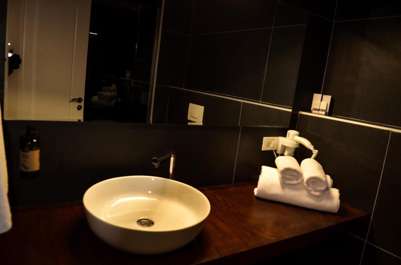 Hotel Cami Debar Extérieur photo